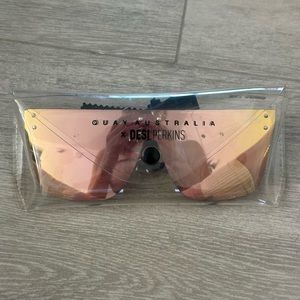Quay Australia Hidden Hills Pink Sunglasses - NEW